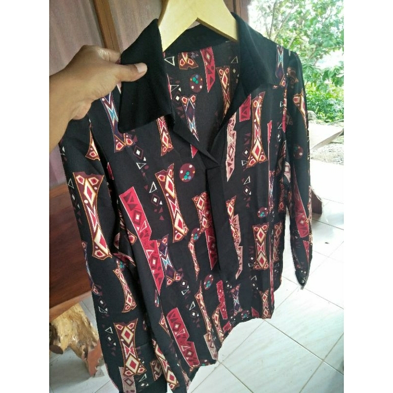 preloved atasan vintage