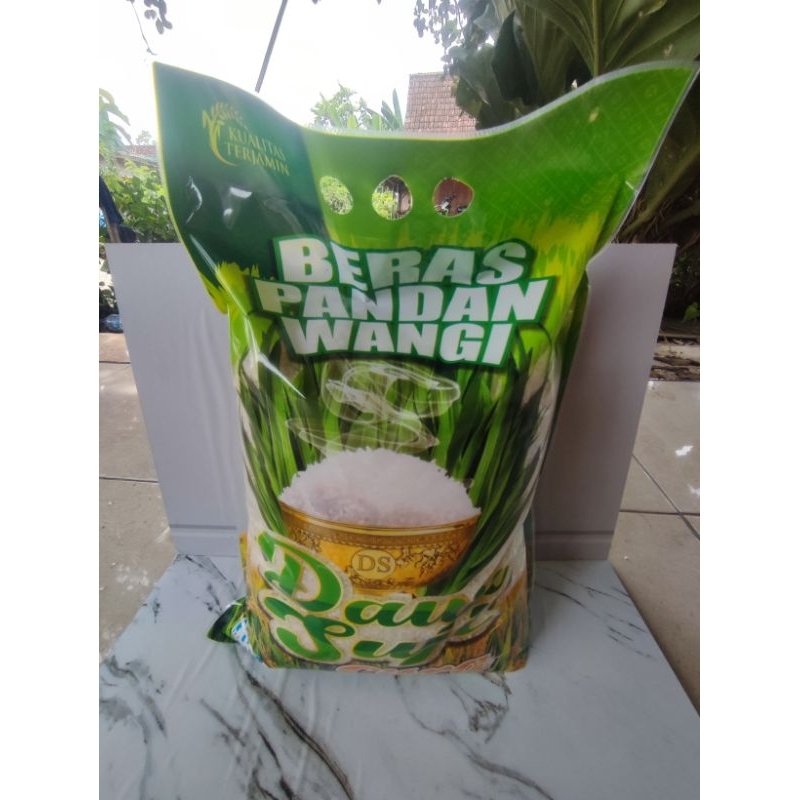 

beras 5kg lokal cap beras pandan