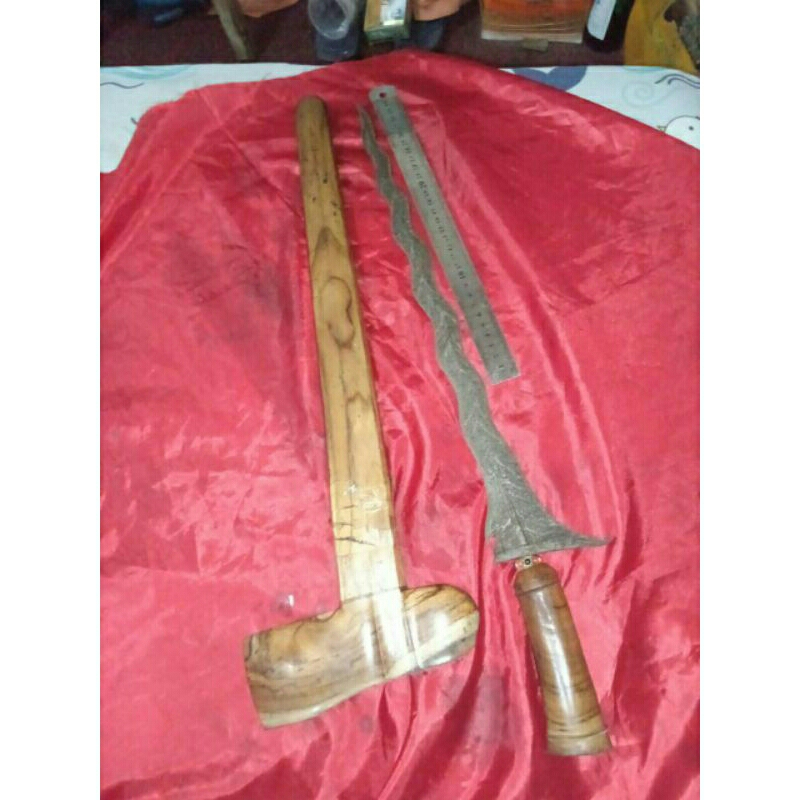 keris bali Tua pamor roon genduru.blarak.bulu ayam Asli Bali