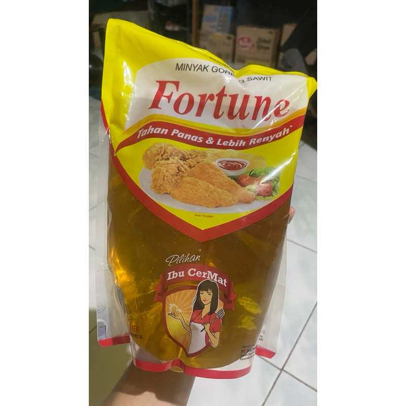 

Minyak Goreng Sawit Fortune 2Liter