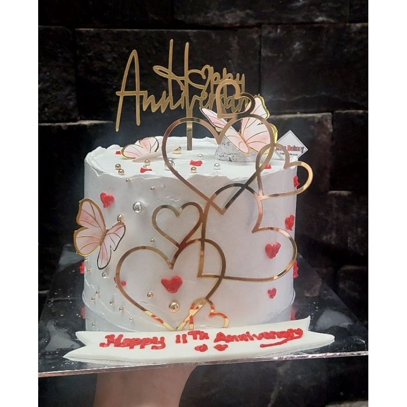 

CAKE ANNIVERSARY HEART VANILLA