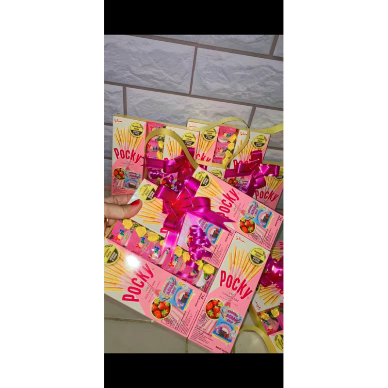 

Ssl09 [PROMO] POCKY STRAWBERRY COKELAT LOVE PITA / HAMPERS POCKY / HARI GURU VANLENTINE KADO BUCKET