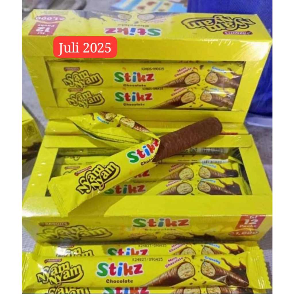 

Nyam Nyam Stikz Chocolate 1pak isi 12pcs