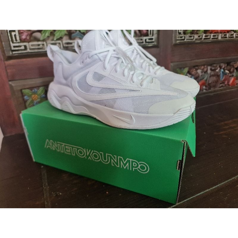 Sepatu Basket N1KE GIANNIS IMMORTALITY 3 EP WHITE ORIGINALDZ7534 102, size: 44, insole: 28.0, Bekas 