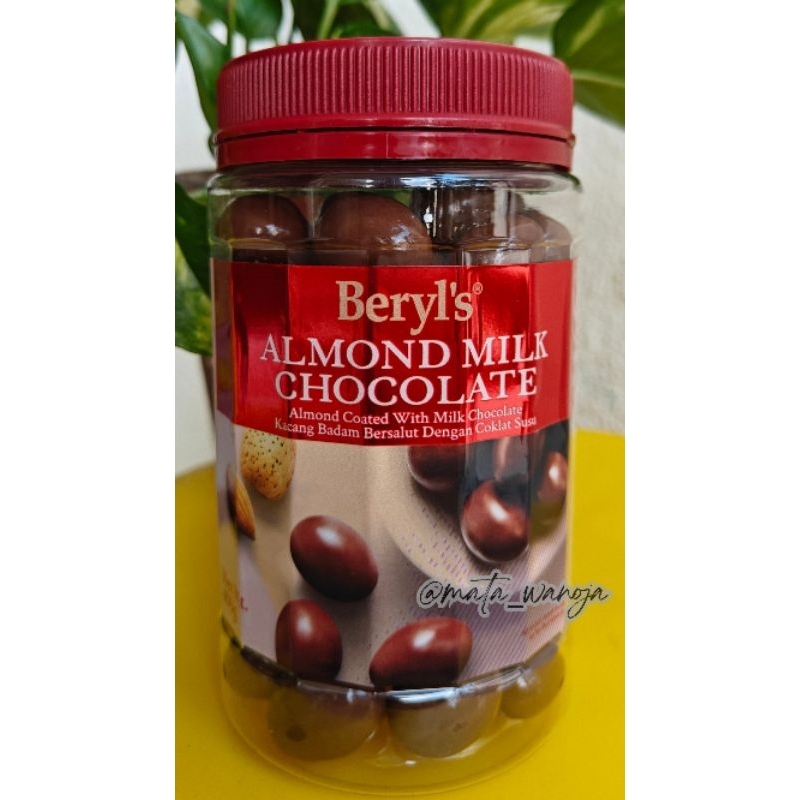 

Beryl's Almond Milk Chocolate 450gram