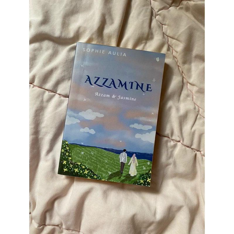 (Preloved) Azzamine karya Sophie Aulia