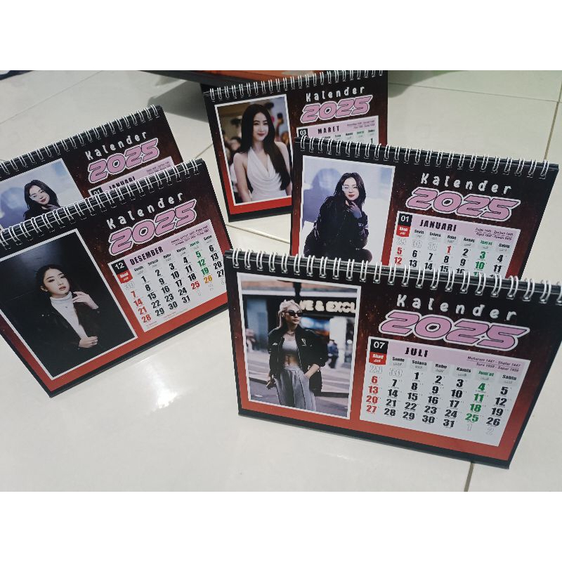 

Kalender duduk FayeYoko custom idola