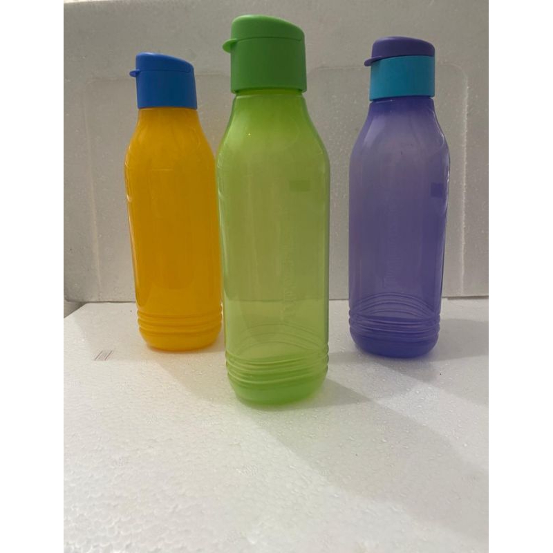Groovy Botol 750 ml Tupperware