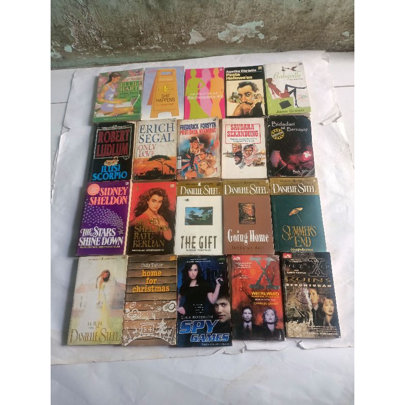 NOVEL ELLIE HART, SHIT HAPPENS, BACHELORETTE, Let's go to Philippines, BABYVILLE, ILUSI SCORPIO, ONL