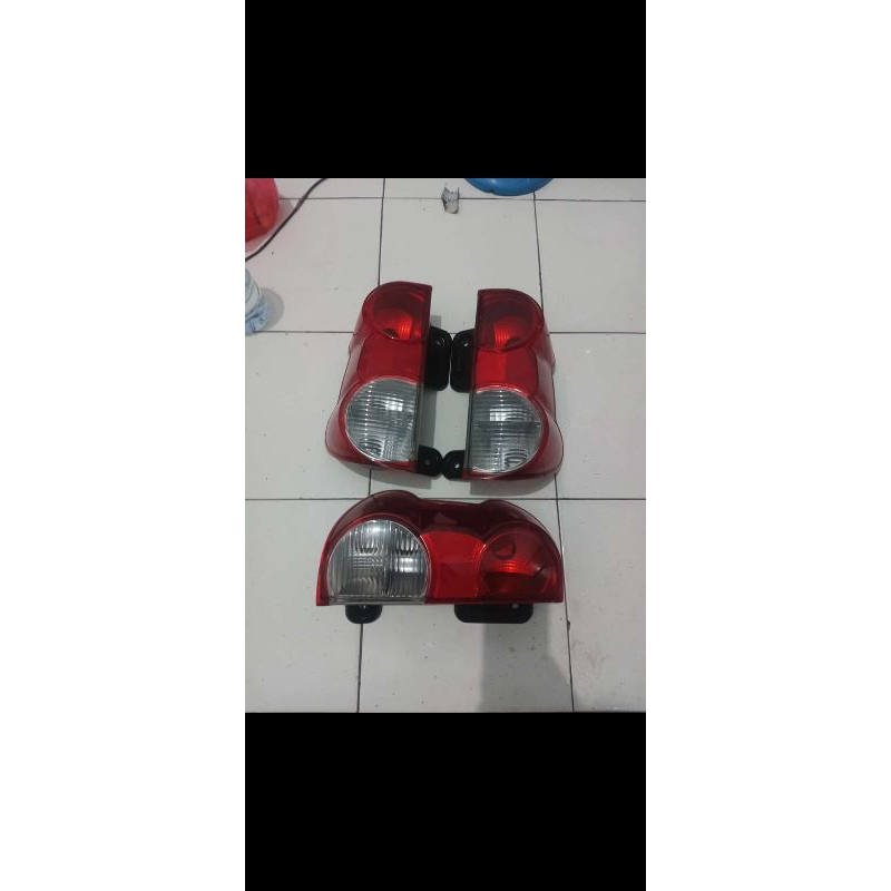 stoplamp lampu belakang nissan evalia original