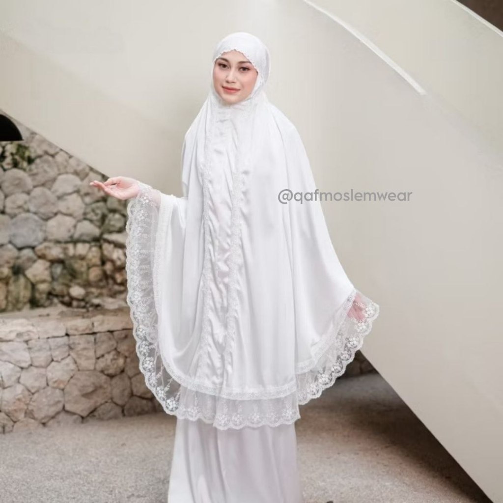 MUKENA ARMANI SILK PREMIUM RENDA (HITAM & PUTIH) MUKENA UMROH HAJI PREMIUM SILK ADEM JUMBO RESLETING