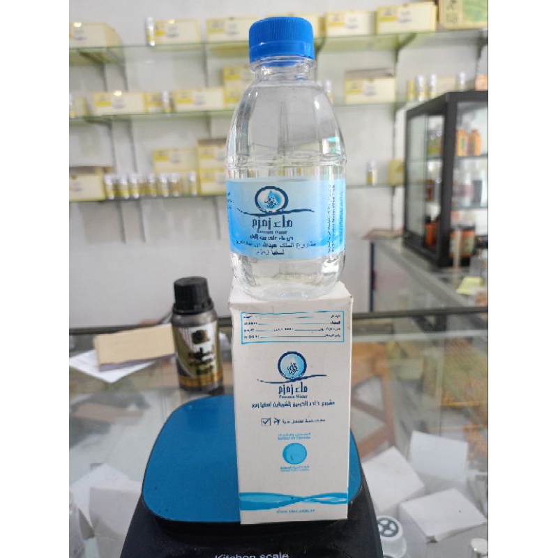 

Air Zam zam 250ml, Zamzam Asli Murni Oleh oleh Haji Umroh