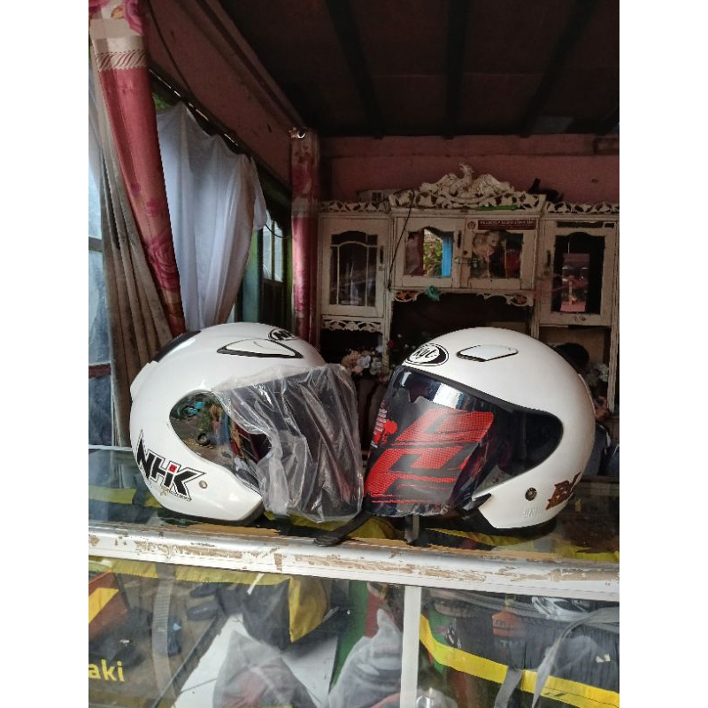 NHK Helm Sepeda Motor
