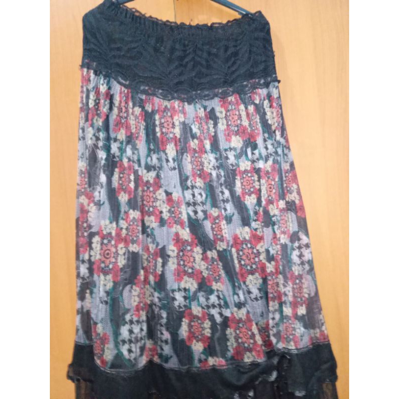 Rok panjang vintage floral wanita