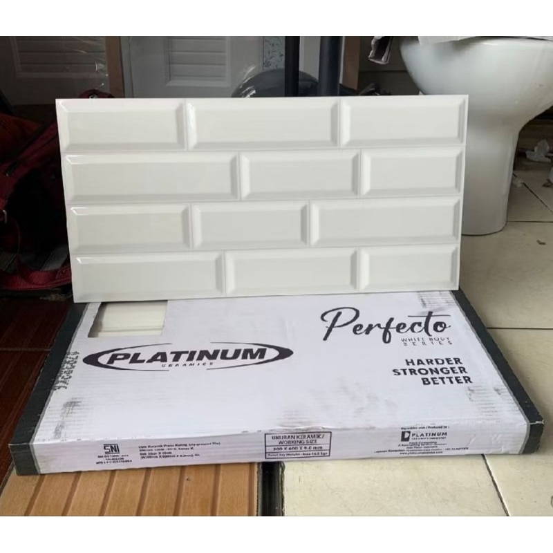 keramik dinding uk 30x60 bata putih platinum