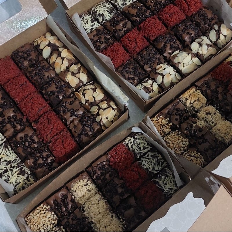 

Brownies Fudgy by Hellocakies