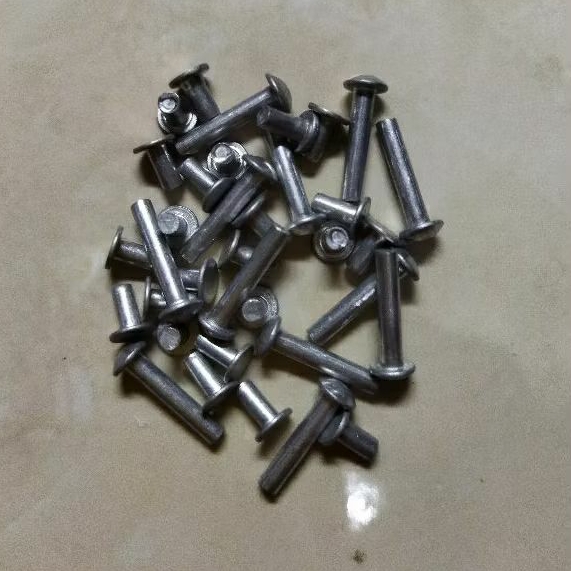 paku keling triplang lantai vespa