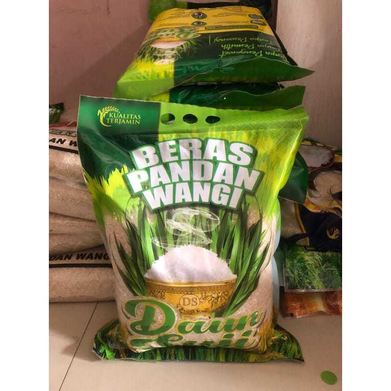 

BERAS PANDAN WANGI 5 LITER BERAS DAUN SUJI
