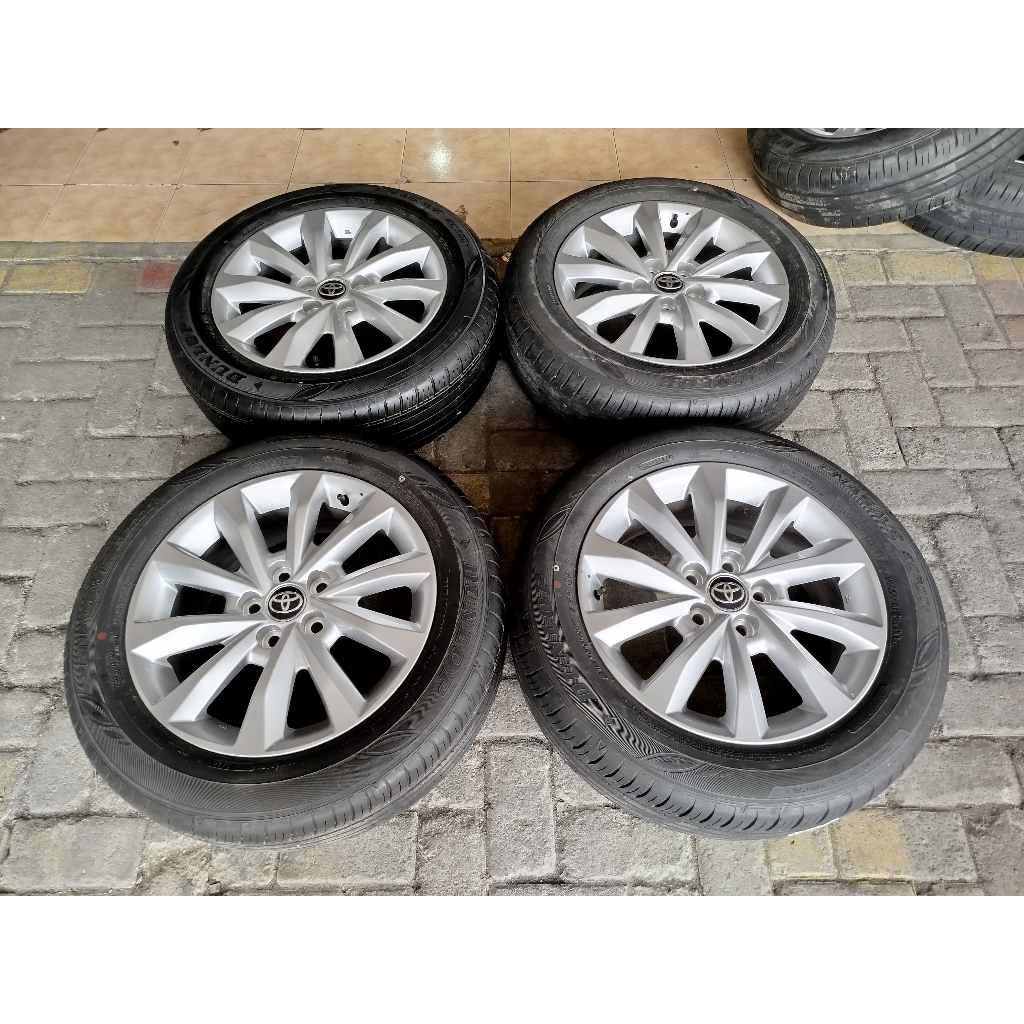 VELG STANDART ORIGINAL INNOVA ZENIX RING 17 BAUT 5 X 114.3 + BAN DUNLOP 215 60 R17 NIK 2024 MULUS