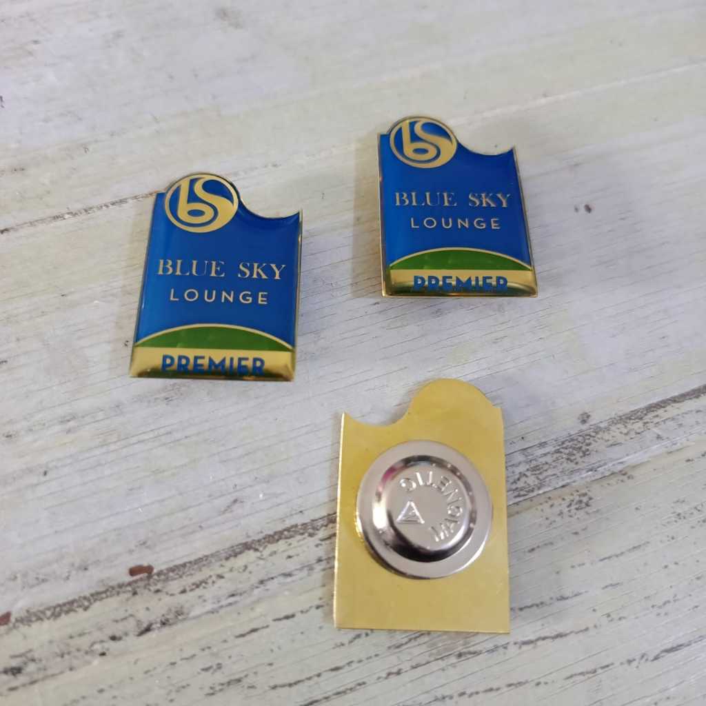 pin etching custom Pin Custom Magnet Bahan Kuningan Stainless Badge Event Pin Etching etsa