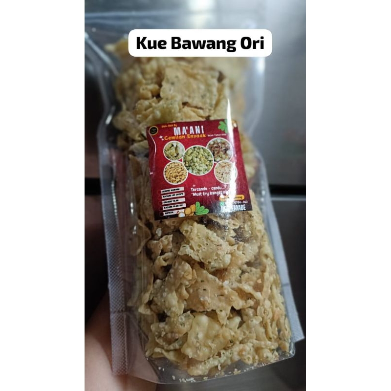 

Kue Bawang Ori Cemilan Enyaak MA'ANI