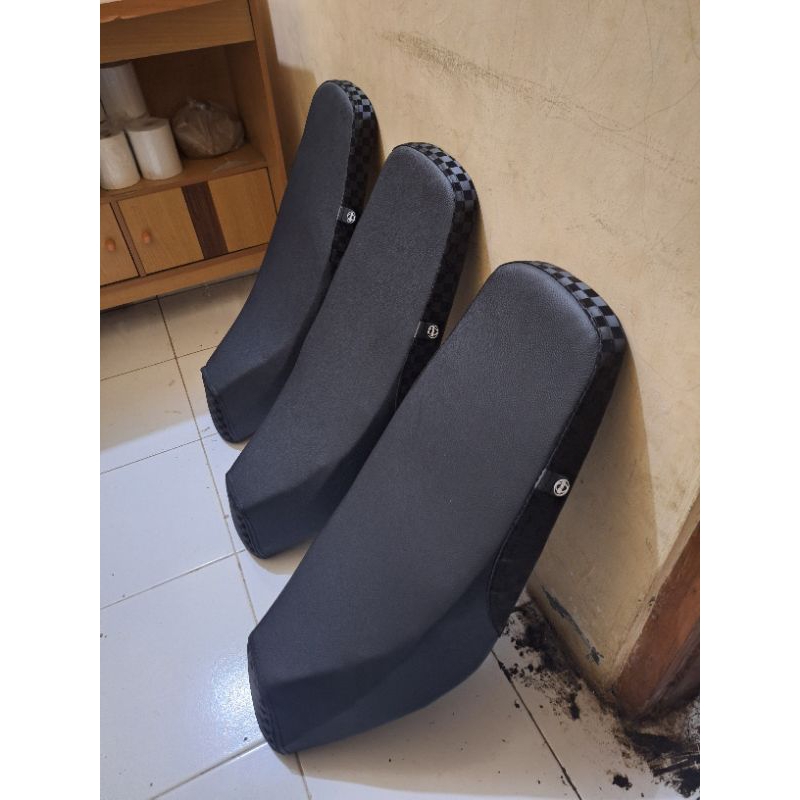 jok mio smile mio lama roadrace amplas catur karbon