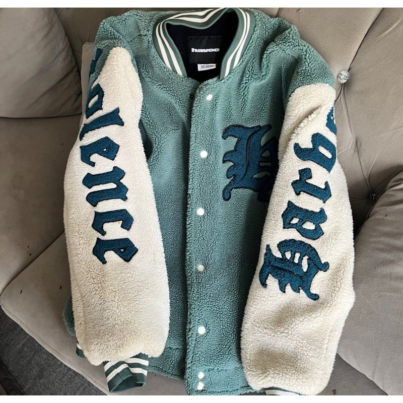 JAKET SHERPA VARSITY SAGE SIZE MEDIUM