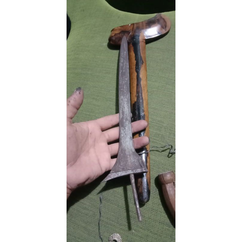 keris brojol bethok pamor pitrang