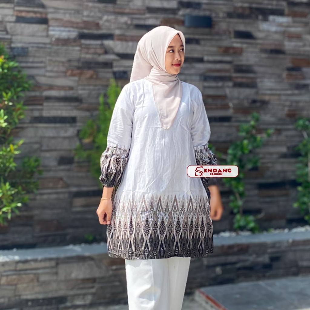 SENDANG FASHION Tunik Wanita Lengan Balon Motif Pramita Putih Hitam Atasan Modern Lebaran