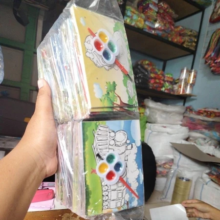 

50pcs CAT AIR KECIL mewarnai cat air ukuran 8 × 11 cm terlaris!!