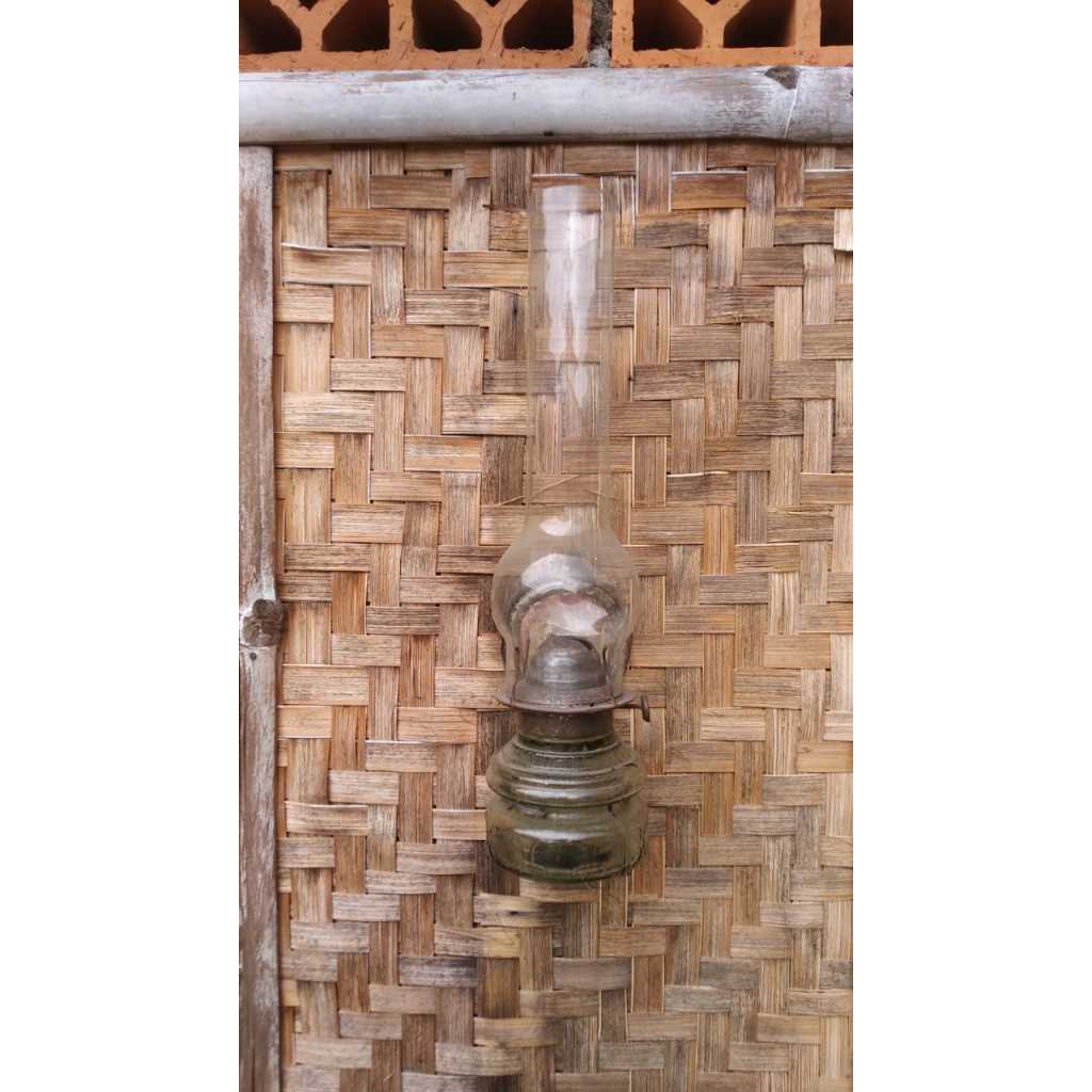 Semprong/Cempor/Lampu Minyak Templok Dinding Lawas