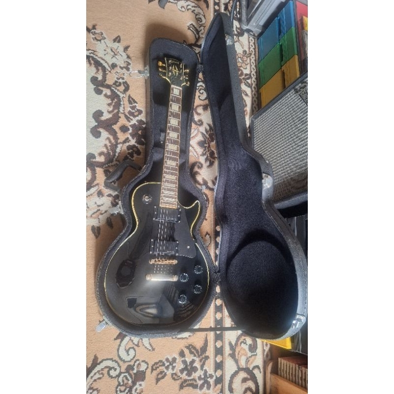 Electric Guitar 6th Strings Gibson Les Paul Black Beauty Custom.