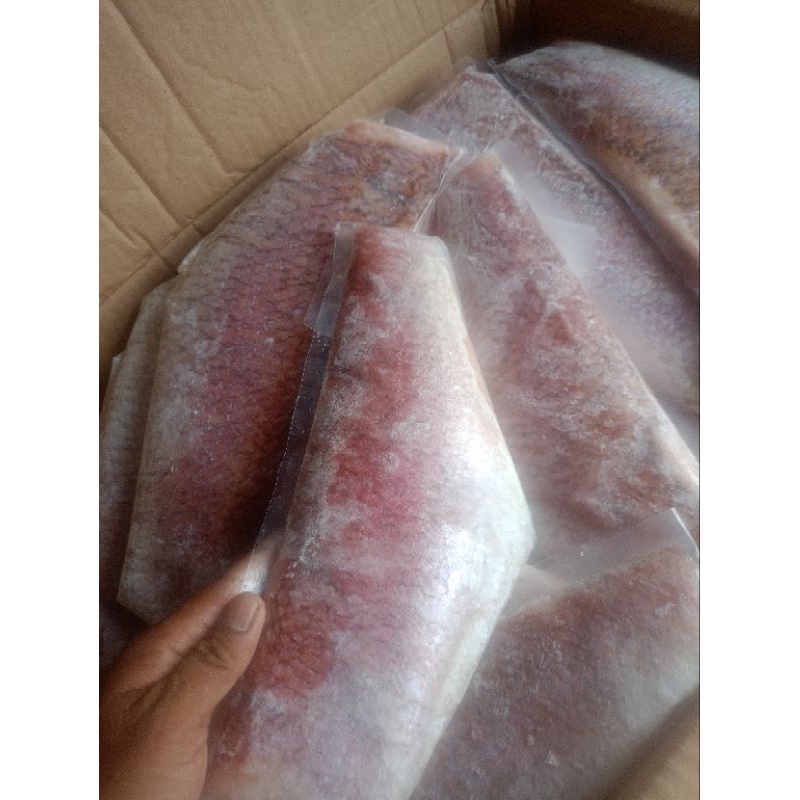 

IKAN FILLET KAKAP ANGGOLI 1kg