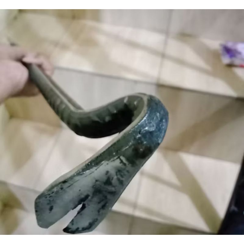 linggis tanah  linggis cabut paku panjang 90-100cm sudah disepuh