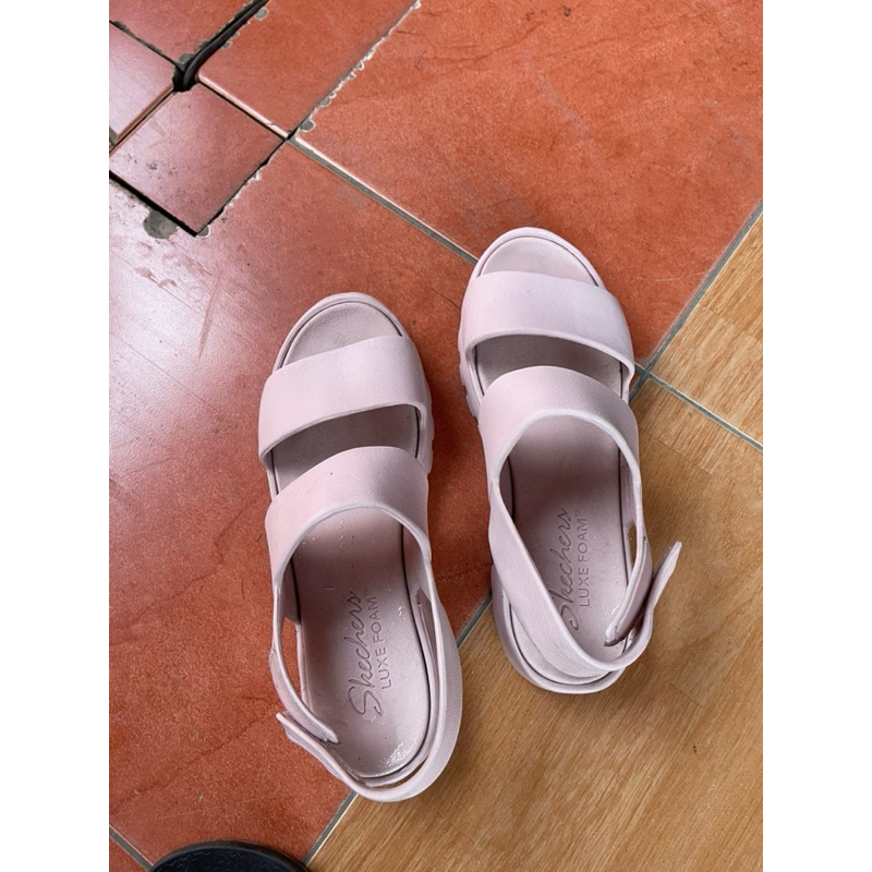 sepatu Sendal Skechers Cali Gear: Footsteps - Breezy Feels Women's Sandals - BLUSH PINK