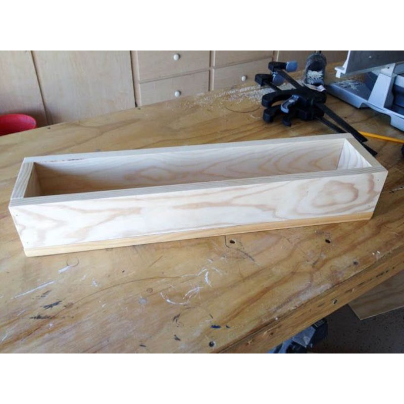 Rak Tanaman Box planter Jati belanda Termurah terlaris