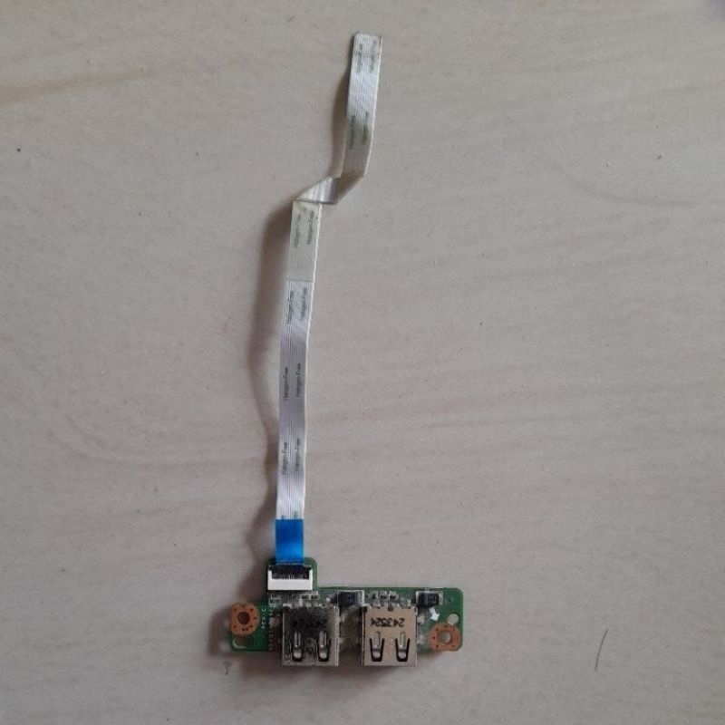 Port USB bawaan Laptop Acer Aspire E1-431 E1-471