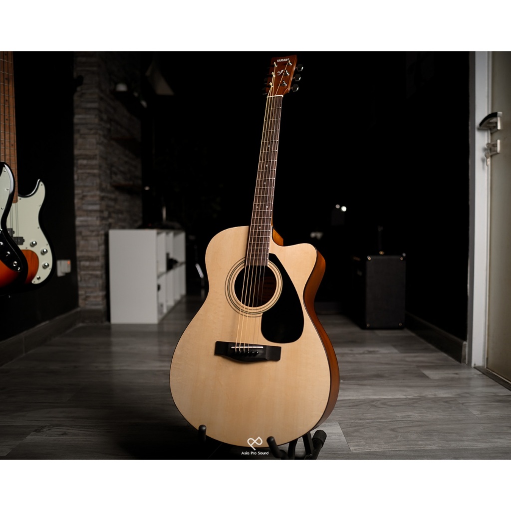 YAMAHA FS100C / FS 100C / FS-100C ACOUSTIC GUITAR