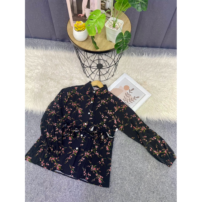 BLOUSE CRINKLE MOTIF BUNGA