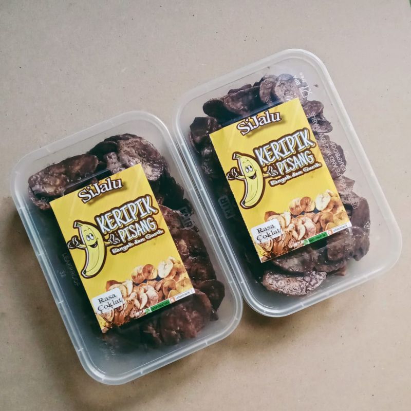 

KERIPIK PISANG COKLAT LUMER KEMASAN THINWAL 500ML[150gr]