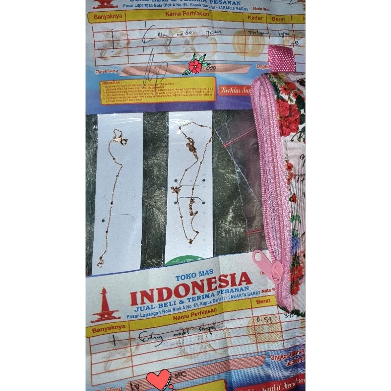 1 set emas UBS Gold 8K