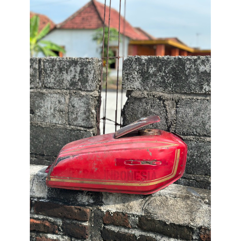 Tangki GL100 original paint