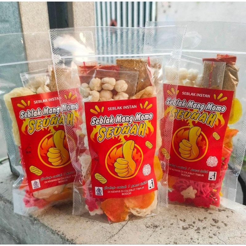 

Seblak Mang Momo Sekuah