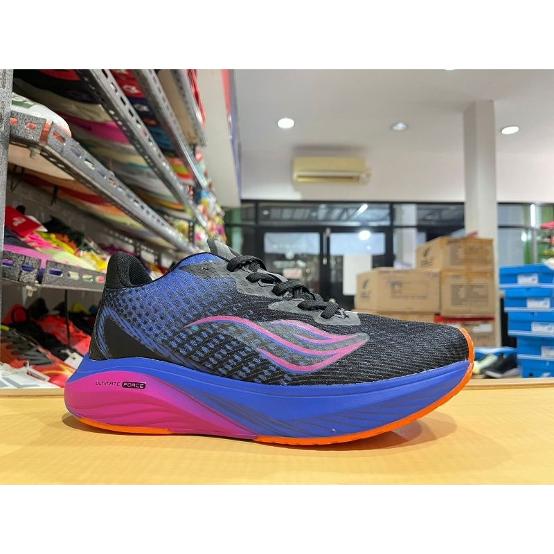 Sepatu Running DESLE SONICX hitam