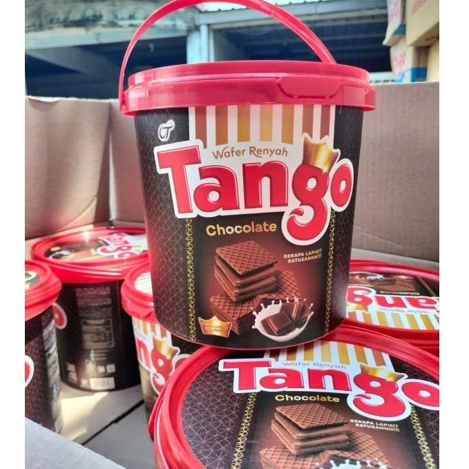 

Tango Wafer Jar Karton isi 6 exp Jan 2026