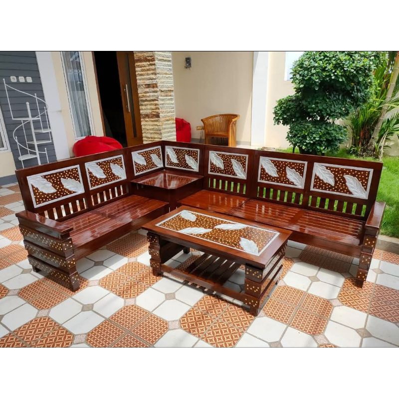 Kursi Tamu Sudut Piramid Kayu Jati Tua