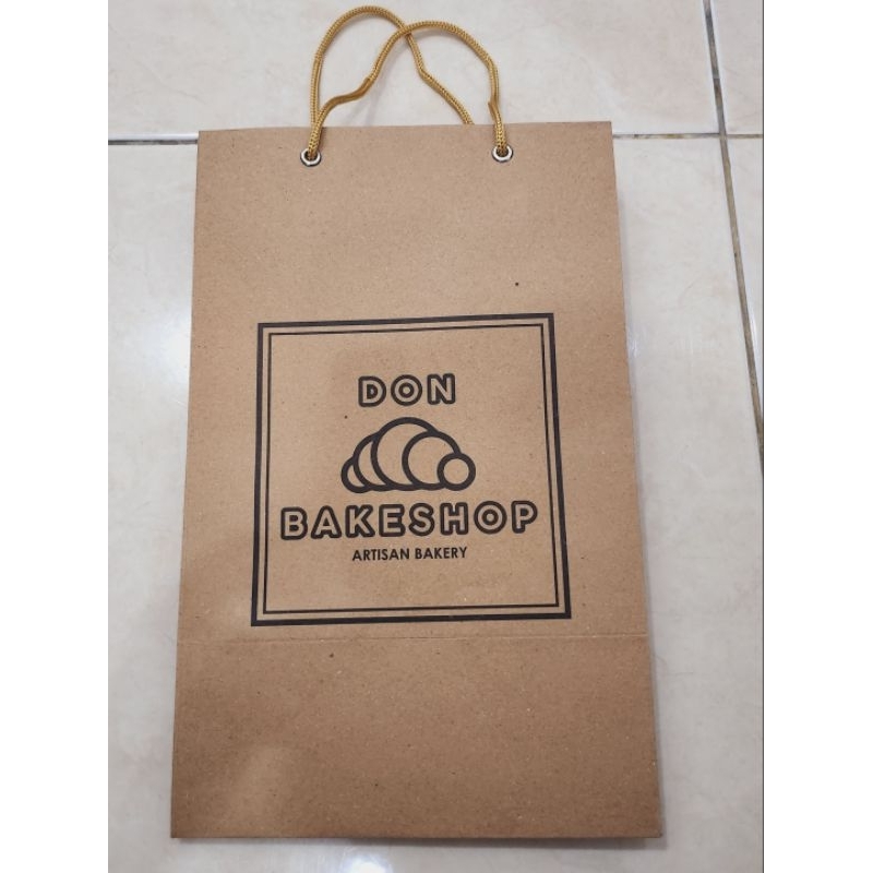 

preloved paper bag don bakeshop free kotak hitamnya