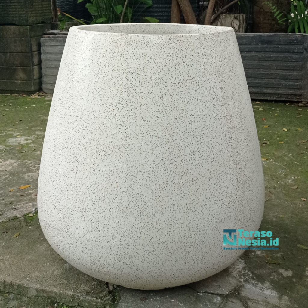 Pot Teraso Minimalis Model Meriam untuk Tanaman Indoor Outdoor