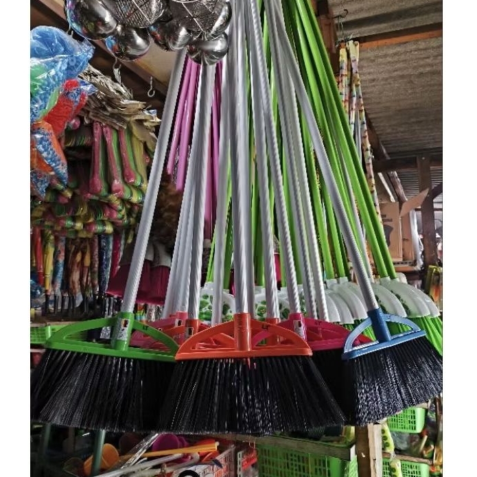 Sapu Nylon 307 Warna Nagata (Dengan Gagang) - sapu lantai gagang bahan nylon