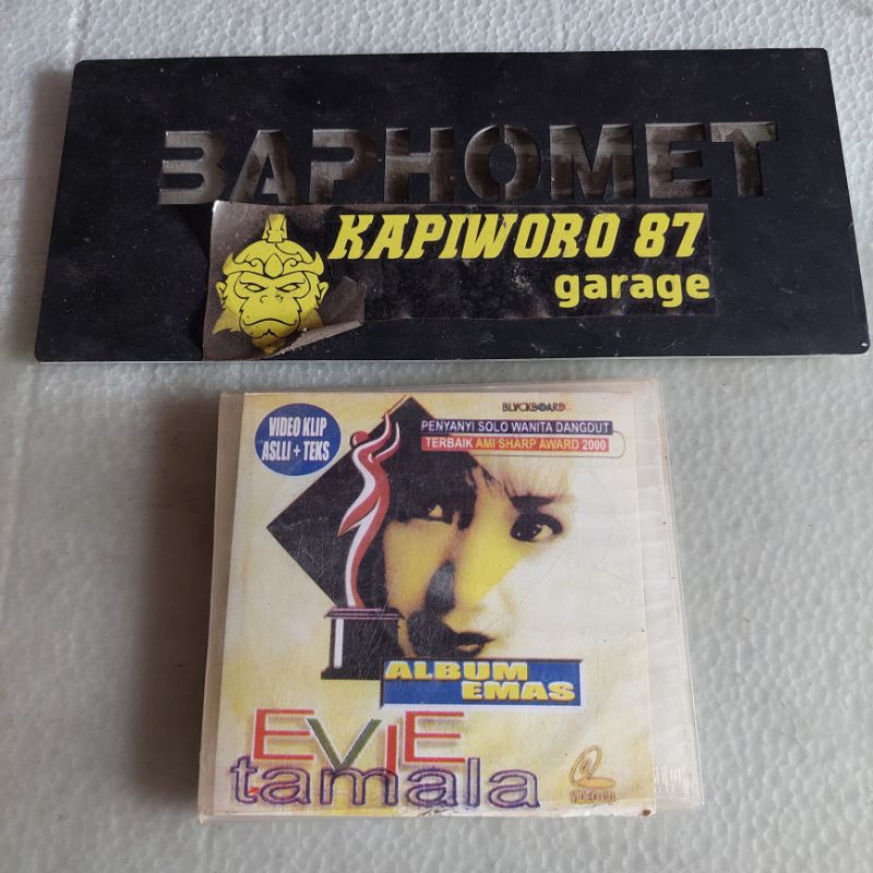 VCD Dangdut Album Emas Evie Tamala